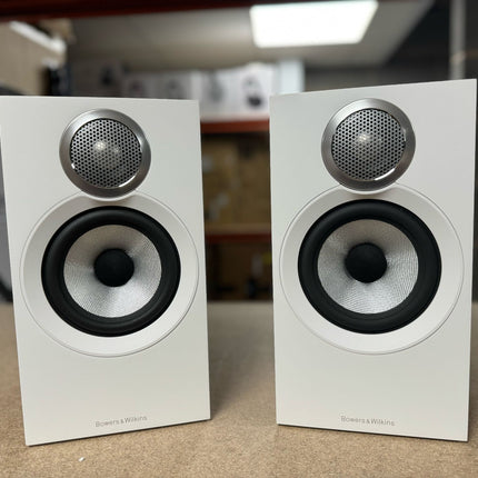 Bowers & Wilkins 607 S3 Bookshelf Speakers Oak, Trade in, Grade A