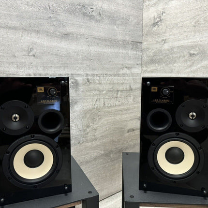 JBL L52 Classic Gloss Black Return Grade A