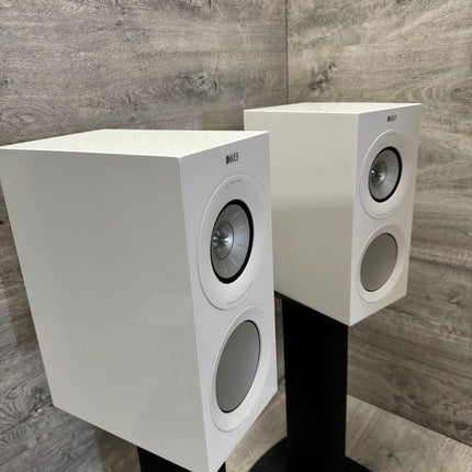 KEF R3 Meta, White Gloss, Trade in, Grade A (not in original box)