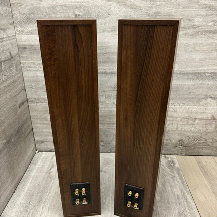KEF Q500 Floorstanding Speakers Trade in, Walnut, Grade C