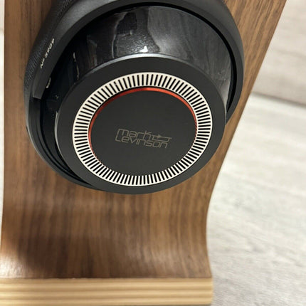 Mark Levinson No.5909 Bluetooth Over-Ear Headphones Pearl Black, Return, Grade A